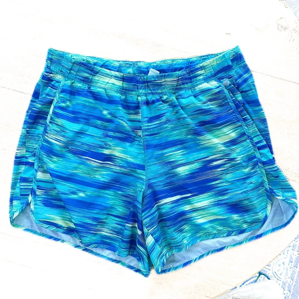 LIVI by Lane Bryant. Activewear shorts, lined, pockets, super stretch, colorful